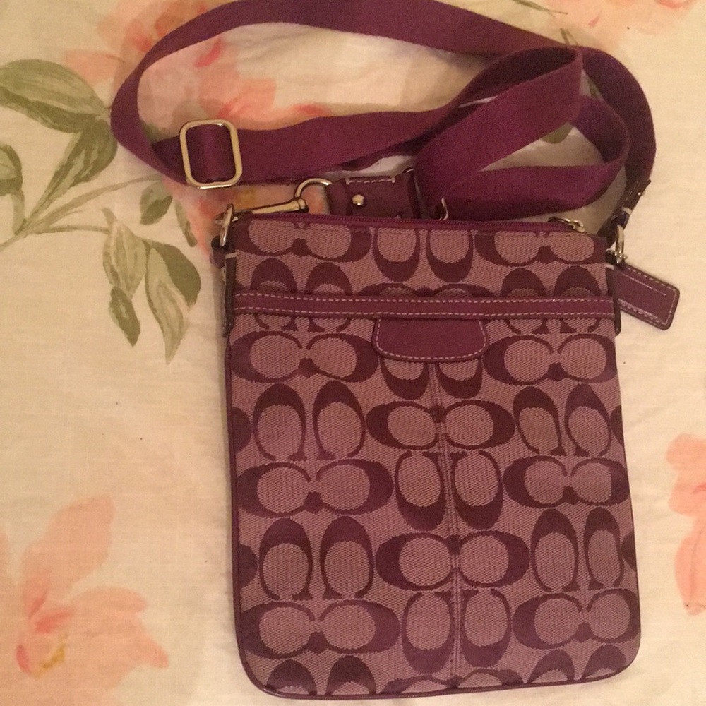 Coach cloth purple crossbody